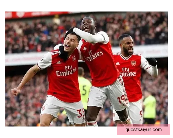 佩佩在新赛季中持续展现出强大竞争力,成为球队攻防重要一环。 佩佩在新赛季中持续展现出强大竞争力,成为球队攻防重要一环。