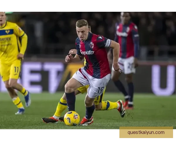 莱万多夫斯基双脚能力持续提升,展现出卓越的进攻威胁与稳定表现 莱万多夫斯基双脚能力持续提升,展现出卓越的进攻威胁与稳定表现